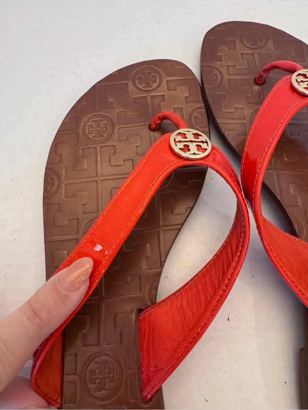 Tory Burch Womens 8M Thora Patent Leather Thong Flip Flops Flats Red Summer Pool